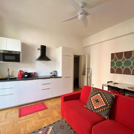 Via Benzi Apartment Como Eksteriør billede